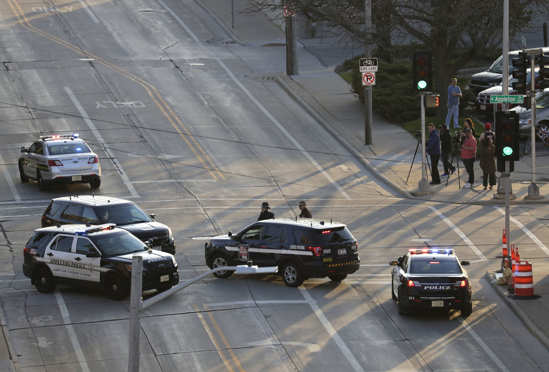 Wisconsin Shooting Firefighter Killed